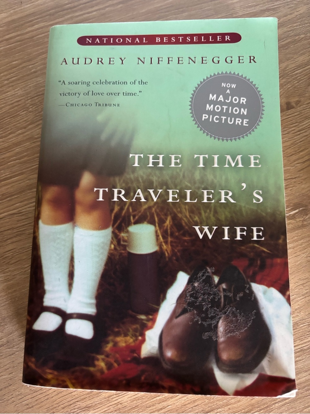 The Time Traveler's Wife -paperback book